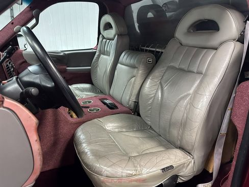 Used 1997 Ford F150 4x4 Regular Cab image 23