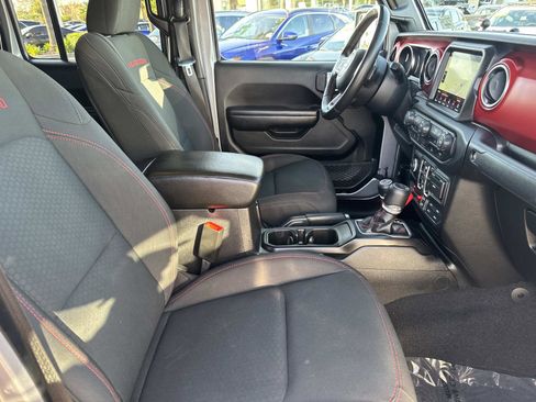 Used 2020 Jeep Gladiator Rubicon image 29