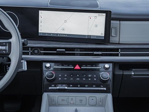 Used 2024 Hyundai Santa Fe Calligraphy image 20