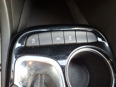 Certified 2021 Buick Encore GX Preferred image 22