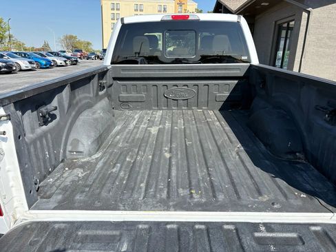 Used 2018 Ford F150 Lariat w/ Equipment Group 502A Luxury image 9