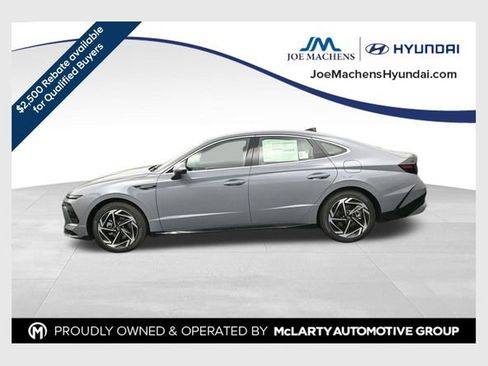 New 2026 Hyundai Sonata SEL image 1