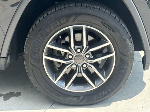 Used 2020 Jeep Grand Cherokee Limited w/ Premium Lighting Group RWD image 11