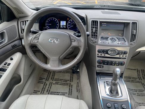 Used 2012 INFINITI G37 x w/ Premium Pkg image 30