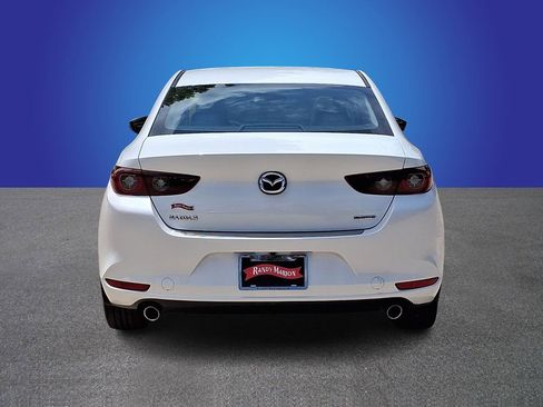 Used 2024 MAZDA MAZDA3 s FWD image 5