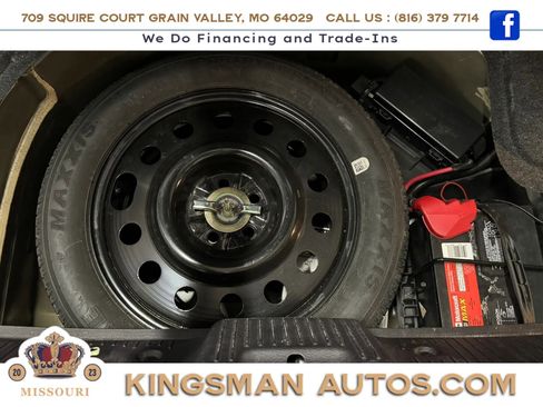 Used 2004 Ford Thunderbird RWD image 32