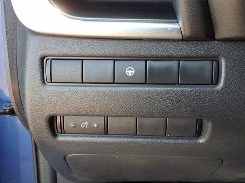 Used 2021 Nissan Rogue SV AWD/4WD image 18
