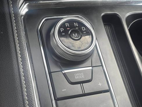 Used 2022 Ford Expedition XLT RWD image 18