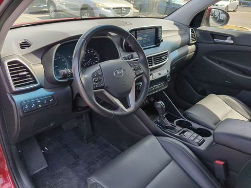 Used 2021 Hyundai Tucson Limited AWD/4WD image 16