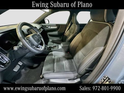 Used 2022 Volvo XC40 P8 Recharge Plus AWD/4WD image 21