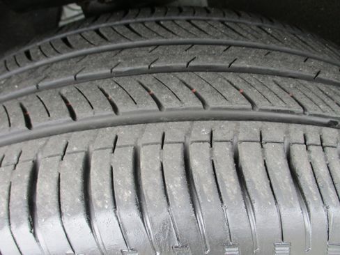 Certified 2023 Chevrolet Equinox RS image 10