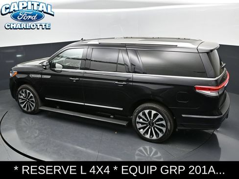 Used 2024 Lincoln Navigator L Reserve AWD/4WD image 30