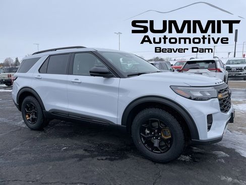 New 2026 Ford Explorer Tremor w/ Tremor Convenience Package image 1