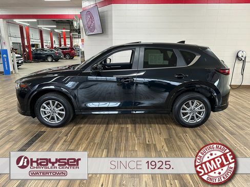 Used 2025 MAZDA CX-5 AWD 2.5 S w/ Preferred Package image 2