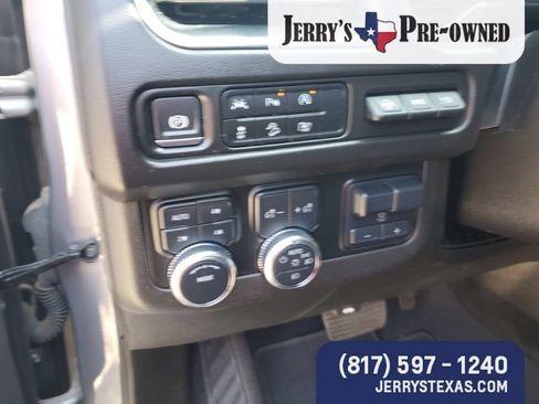Used 2024 GMC Yukon AT4 w/ Technology Package AWD/4WD image 10