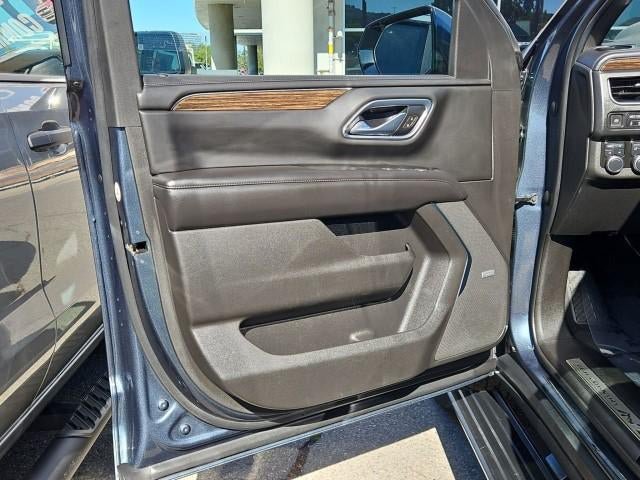 Used 2021 Chevrolet Tahoe High Country w/ Premium Package AWD/4WD image 22