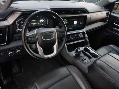 Used 2023 GMC Sierra 1500 Denali AWD/4WD image 16