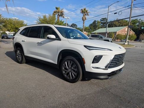 New 2026 Buick Enclave Preferred w/ Power Package image 3