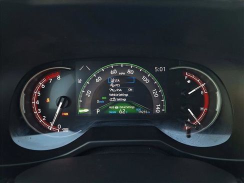 Certified 2025 Toyota RAV4 LE image 11