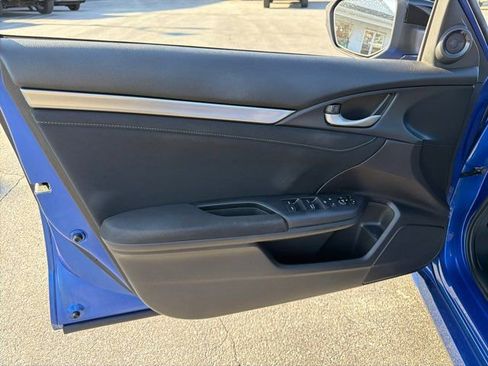 Used 2021 Honda Civic EX image 12