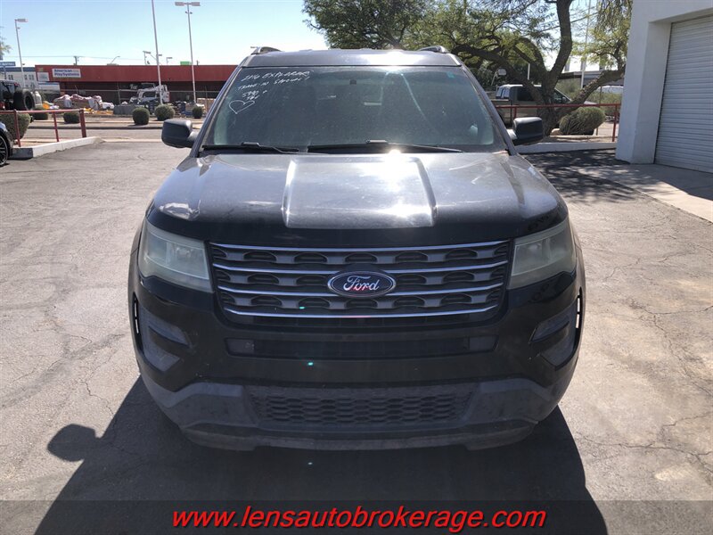 Used 2016 Ford Explorer FWD image 3
