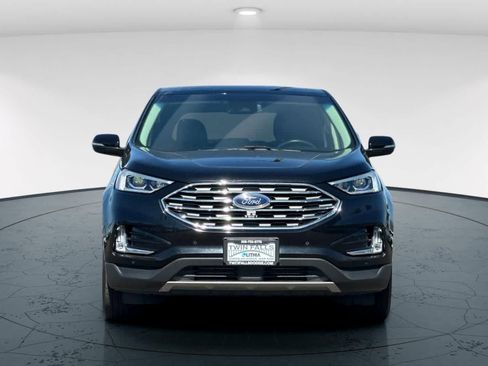 Used 2019 Ford Edge Titanium w/ Equipment Group 301A image 10