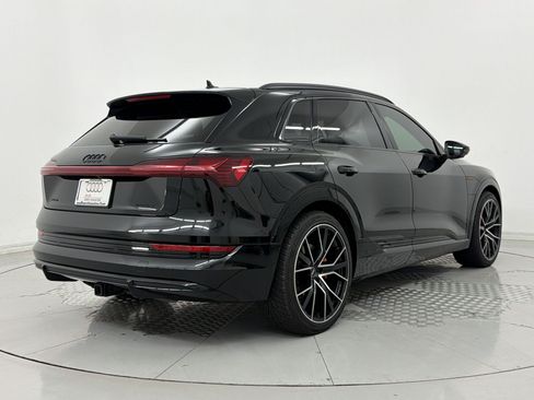 Used 2022 Audi e-tron Chronos AWD/4WD image 9