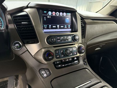 Used 2018 GMC Yukon XL Denali w/ Denali Ultimate Package AWD/4WD image 20