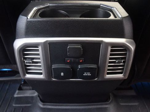 Used 2018 Ford F250 Platinum w/ Platinum Ultimate Package AWD/4WD image 22