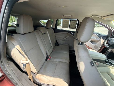Used 2018 Ford Escape SE AWD/4WD image 22