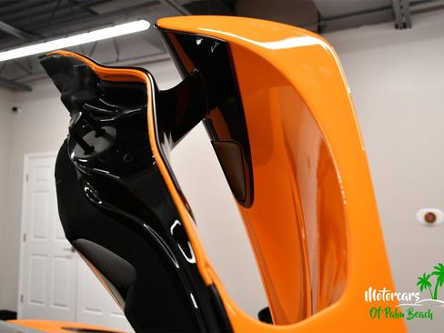 Used 2023 McLaren 720S Spider image 51