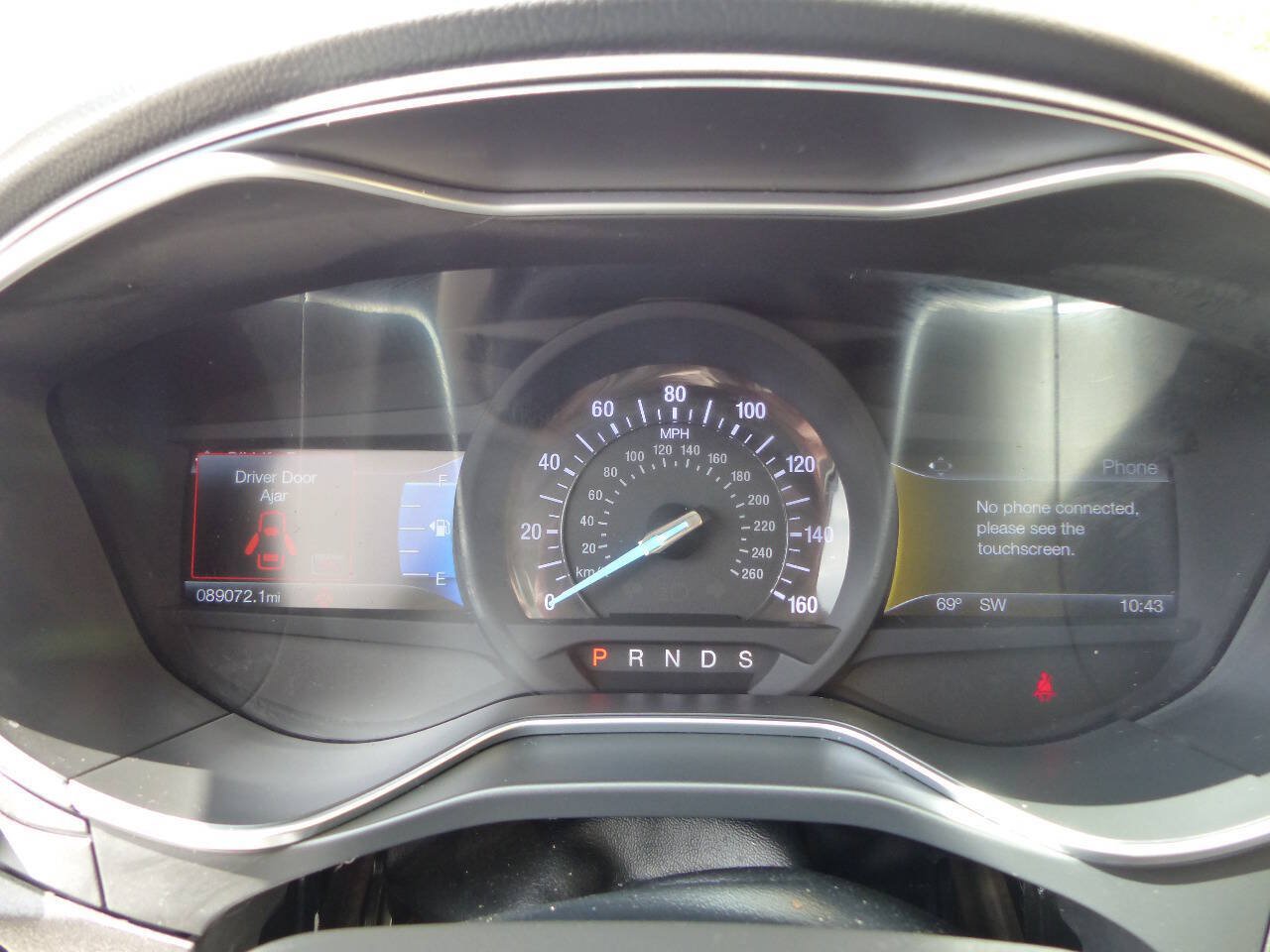 Used 2016 Ford Fusion Titanium FWD image 29