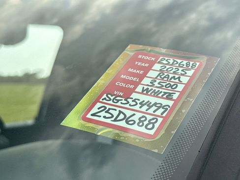 New 2025 RAM 3500 Limited image 22