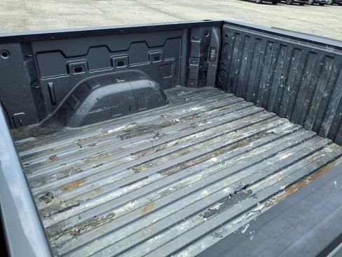 Used 2022 Chevrolet Silverado 1500 Custom RWD image 23