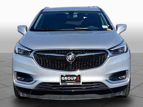 Used 2019 Buick Enclave Essence w/ Trailering Package, 5000 lbs. AWD/4WD image 4