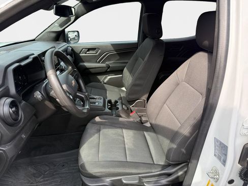 Used 2024 Chevrolet Colorado W/T AWD/4WD image 12