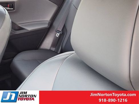 Used 2026 Toyota RAV4 XLE Premium FWD image 15