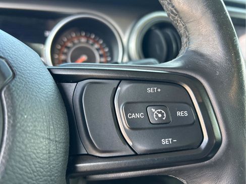 Used 2019 Jeep Wrangler Unlimited Sport S image 17