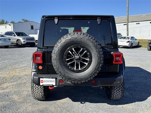 New 2025 Jeep Wrangler Unlimited Rubicon image 21