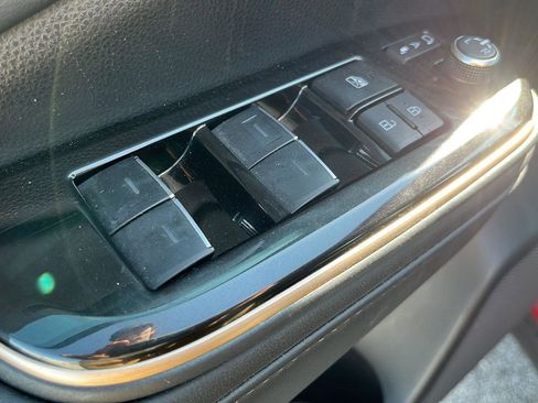 Used 2024 Toyota Crown XLE image 10