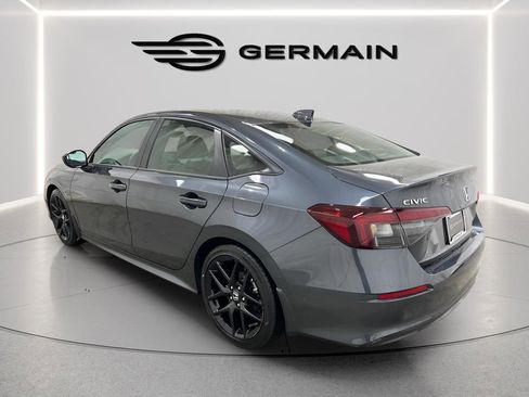 Used 2025 Honda Civic Sport image 6