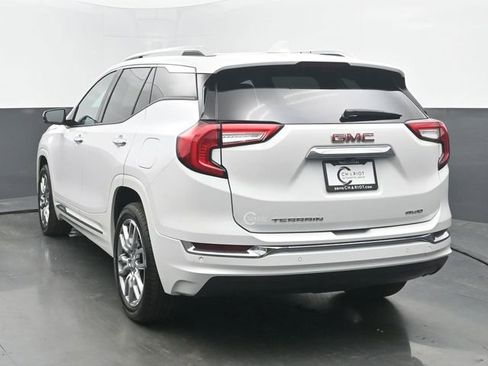 Used 2023 GMC Terrain Denali w/ LPO, Floor Liner Package AWD/4WD image 4