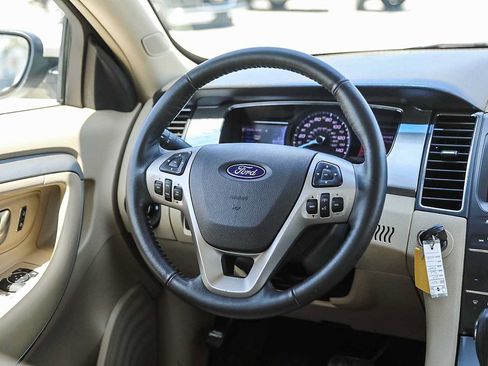 Used 2013 Ford Taurus SEL FWD image 15