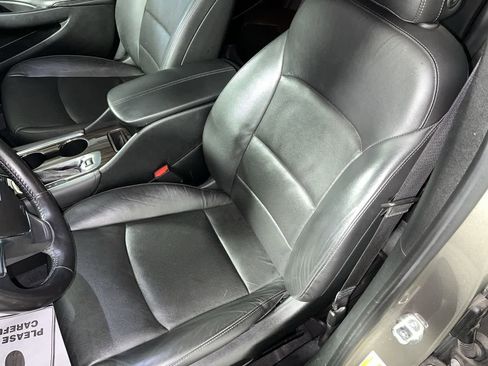 Used 2020 Chevrolet Malibu Premier image 15