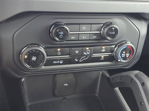 Used 2024 Ford Bronco Big Bend image 22