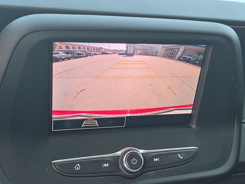 Used 2022 Chevrolet Camaro LT RWD image 17