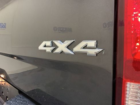 Used 2017 RAM 1500 Express image 17