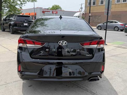 Used 2019 Hyundai Sonata Limited w/ Ultimate Package 04 FWD image 6