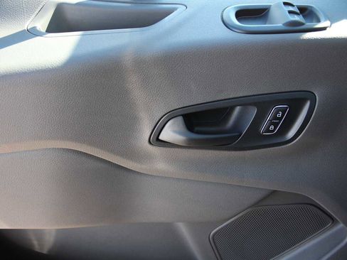New 2024 Ford Transit 250 Low Roof image 26