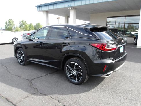 Used 2017 Lexus RX 350 AWD w/ Luxury Package image 3